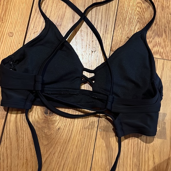 bikini top - Picture 2 of 3